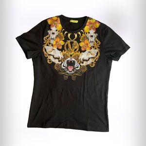 Authentic brand new Versace Men’s tshirt size M.
